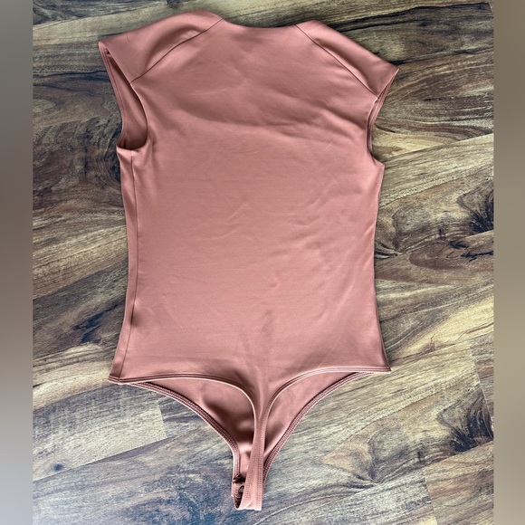 NWT! Express contour bodysuit - Picture 4 of 6